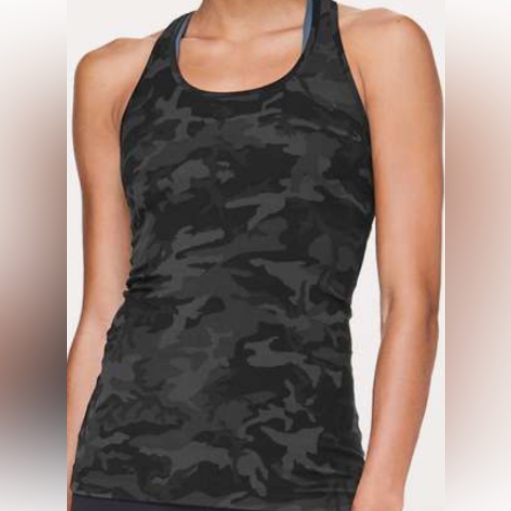 Camoflauge lululemon tank top